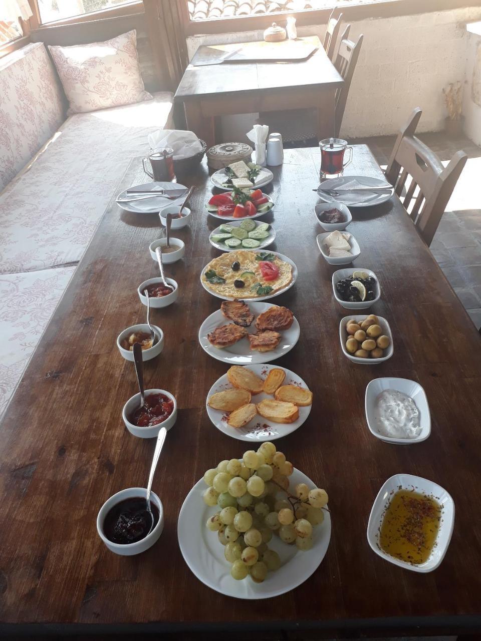 Kirkinca Hotel Selçuk Bagian luar foto